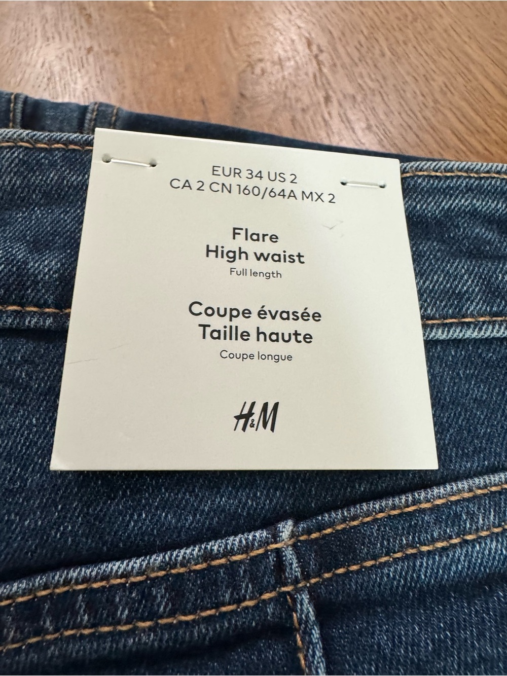 👖NWT 🔖H&M Flared High Jeans Dark Denim Size 2 - Picture 6 of 13